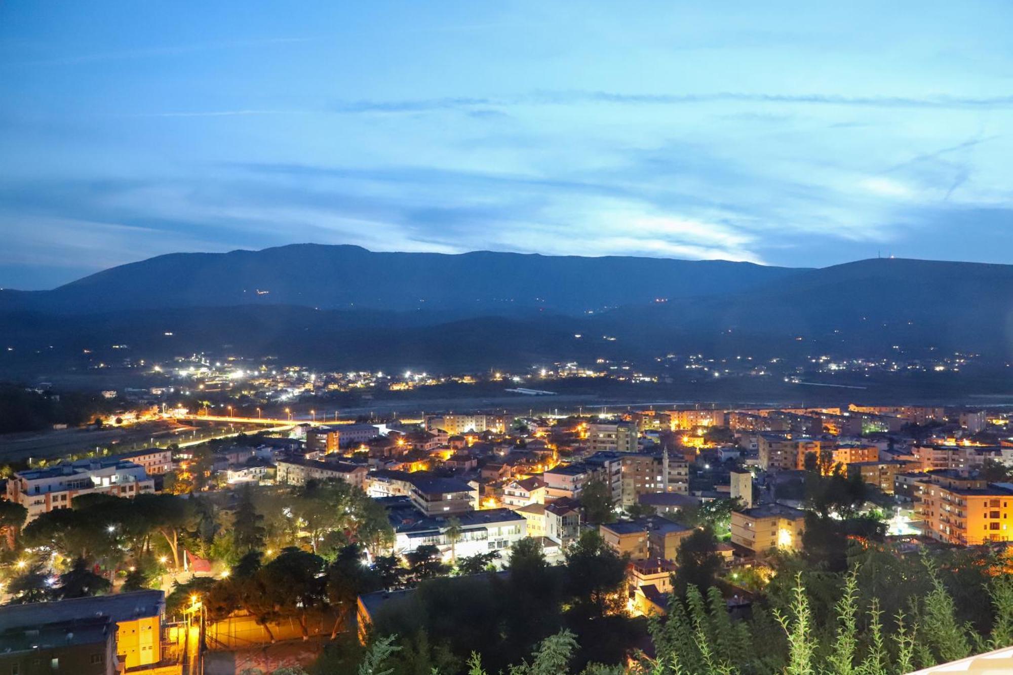 Vila Toska Berat Esterno foto
